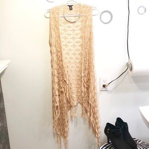 RUE 21 sleeveless crotchet cardigan